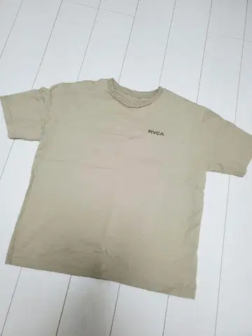 RVCA 루카 백 프린트 T셔츠 M 사이즈