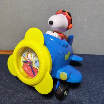 새상품급 스누피 소리와 빛이 나는 알람 시계 비행기 알람