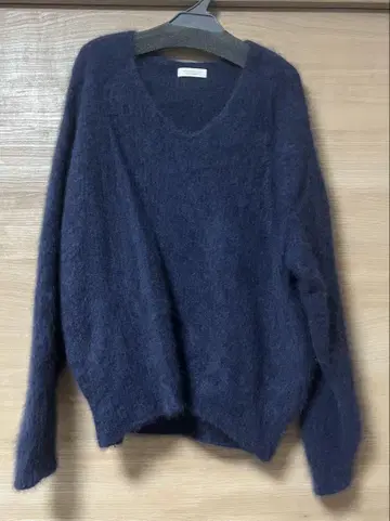 BEAUTY&YOUTH / V넥 모헤어 니트