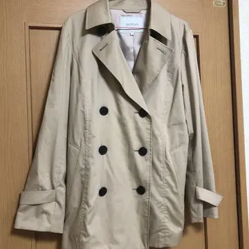 UNTITLED 숏 트렌치