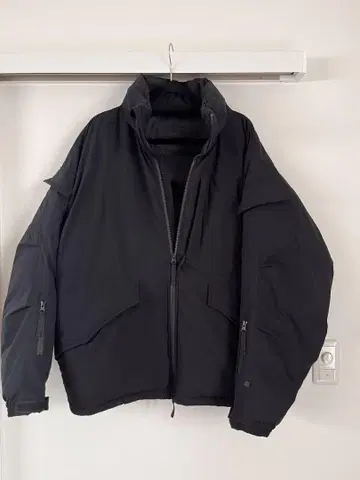 DAIWA PIER39 테크 패딩 밀 재킷