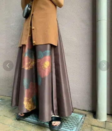 아메리빈티지 ELLIE ASYMMETRY PLEATS SKIRT