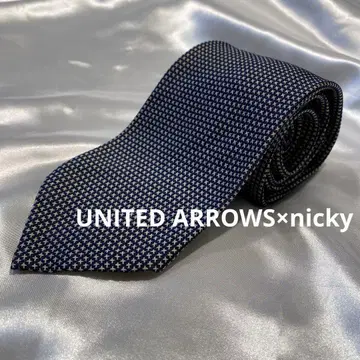 UNITED ARROWS x 니키 네이비 별 모양 넥타이