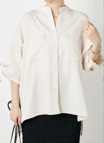 Jena espace merveilleux 스터드 포켓 셔츠 아이보리
