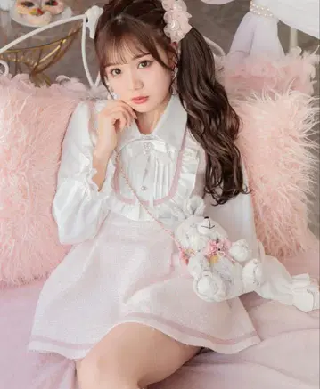 ROJITA 리본 브로치 포함 파스텔 트위드 셋업