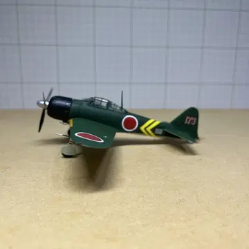 타미야 1/72 미쓰비시 제로센 22형 완성품