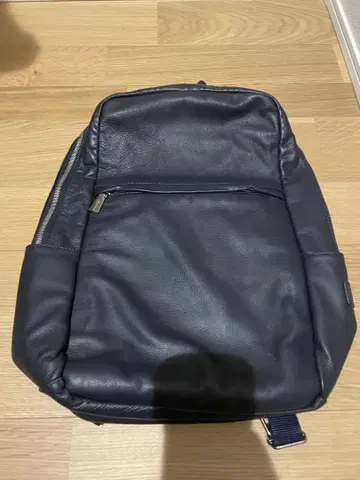 힐튼 네이비 가죽 캔버스 백팩