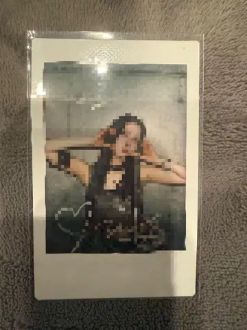 Kep1er 유진 친필 사인 폴라로이드
