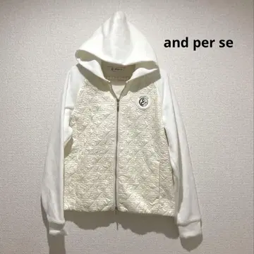 새상품급 and per se 퀼팅 자켓 후드티 화이트