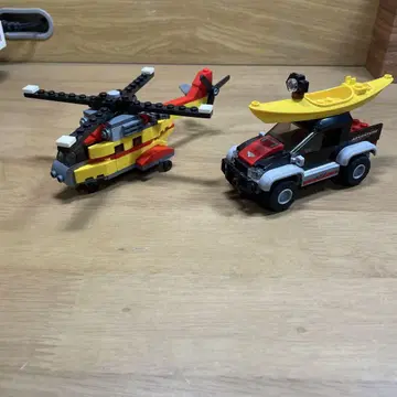 LEGO 헬리콥터와 오프로드 자동차 세트