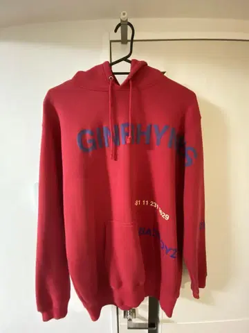 빨간색 GINRHYMES 후드 부착 후드티