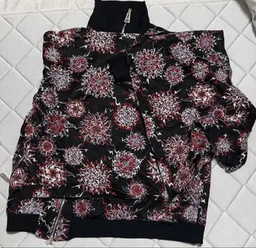 hazama supernova lace blouson