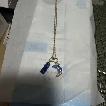 골드 목걸이