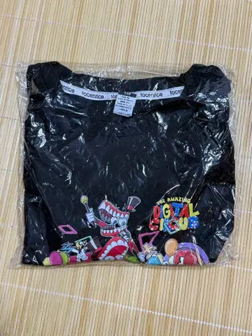 새상품 디지털 서커스 T셔츠 블랙 사이즈 150