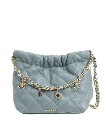 미사용 새상품 EVRIS 에브리리스 퀼팅 모티브 체인 BAG