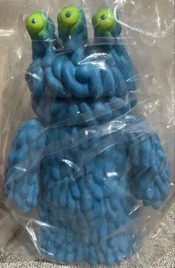 후지사키 타쿠마 몰 뮤턴트 몰 에이리언 소프트 비닐 피규어 1