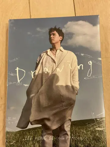 초회 한정판 Drawing 이제훈(From FITSLAND)