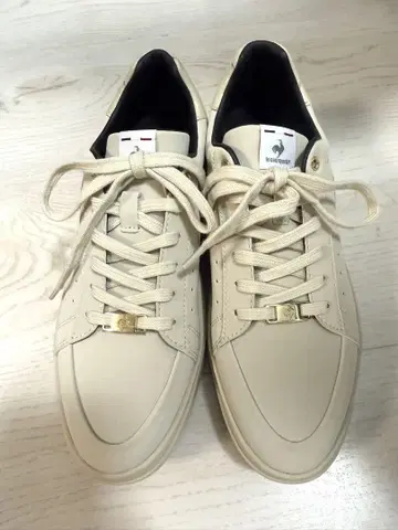 르꼬끄 스포르티브 통굽 레이스업 스니커즈 25cm
