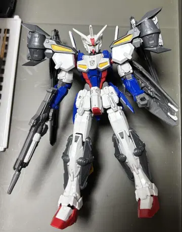HG 건담 제미너스01+어솔트 부스터