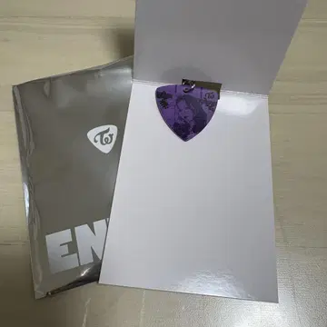 TWICE ENEMY 랜덤 피크 키링 사나 SANA