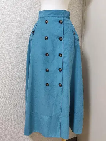 파란색 더블 버튼 롱 스커트