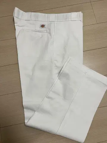 874 오리지널 화이트 치노 팬츠