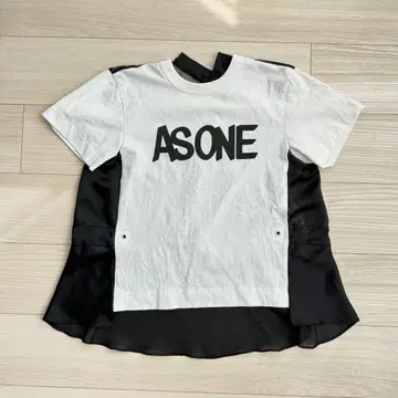 sacai AS ONE 로고T셔츠 여성용