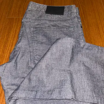 BOSS HUGO BOSS 데님 새상품급 사이즈 34/32