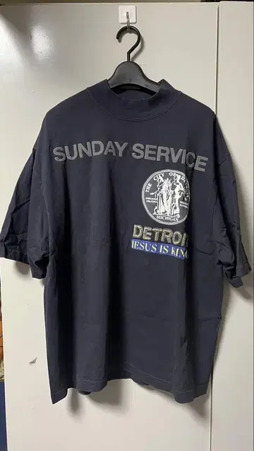 KANYE WEST 카니예 웨스트 Sunday Service 티셔츠