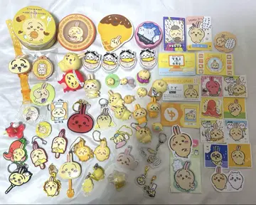 치이카와 (먼작귀) 토끼 묶음 판매 키링 캔뱃지 트레이딩 카드 스티커