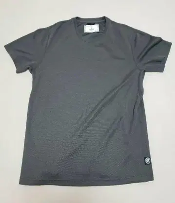 REIGNING CHAMP 티셔츠 론 헤르만