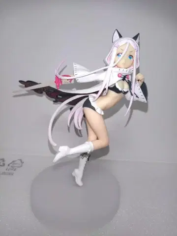 POP UP PARADE 피어나는 알스노토리아