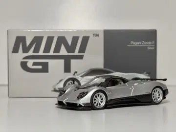 MINIGT 파가니 존다F 은색 우핸들