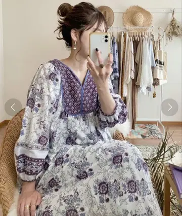 B.C STOCK Simplicite 플라워 패턴 보일 원피스