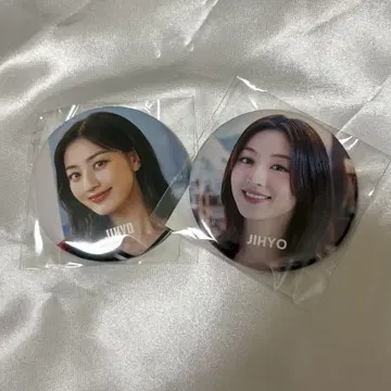 TWICE 지효 캔뱃지