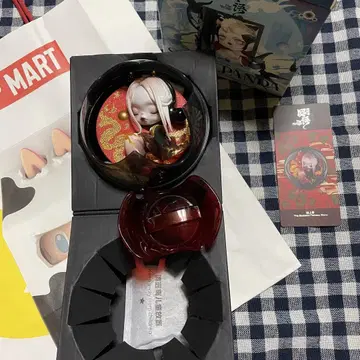 POPMART SKULLPANDA The Mirage 시리즈
