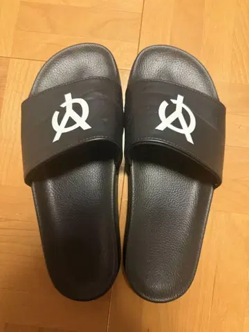 OY 로고 샌들 27cm