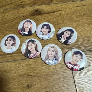 TWICE 캔뱃지
