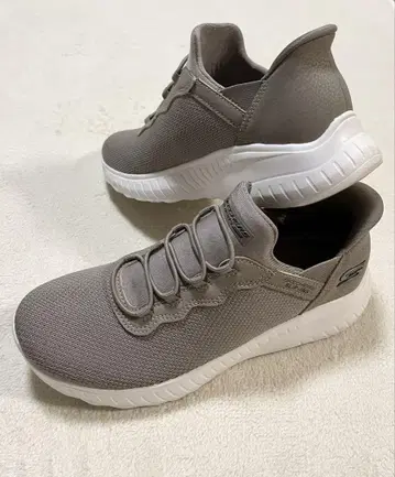 새상품급 SKECHERS Slip-ins 스니커즈 24cm