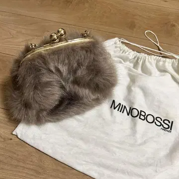 MINOBOSSI 퍼 클러치백