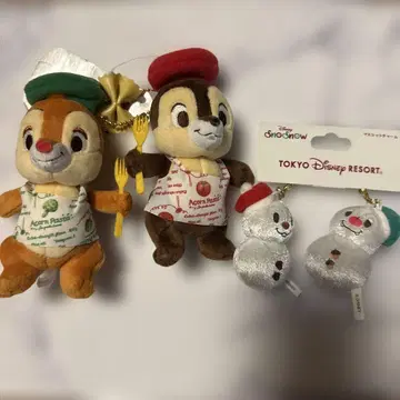 칩과 데일 인형 배지 키링 참