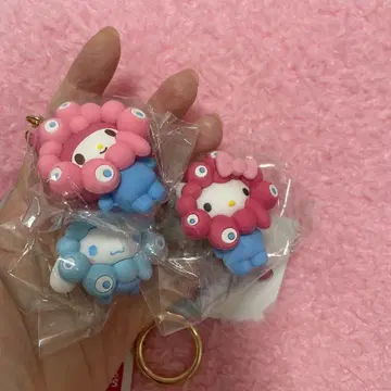 시나몬 산리오 x 간사이 오사카 엑스포 미야쿠미야쿠 변신 마스코트