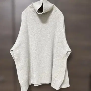 Deuxieme classe 터틀 니트