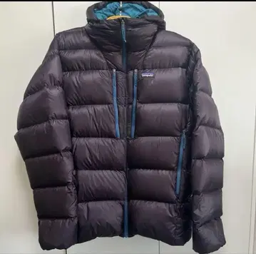 새상품급 파타고니아 피츠로이 다운 자켓 후디 XL