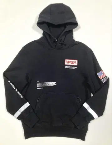 새상품급 [ H&M ] 레귤러핏 [ NASA ] 러버 와펜 후드티 S