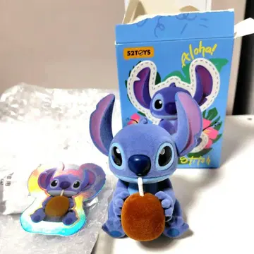 52TOYS The Cute 스티치