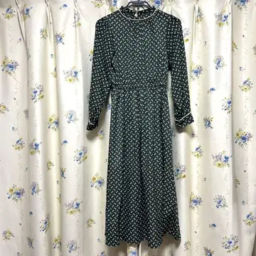 미니 꽃무늬 다크 그린 긴팔 롱 원피스 FREESIZE