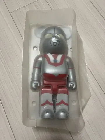 울트라맨 베어브릭 BE@RBRICK