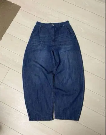 코쿤 팬츠