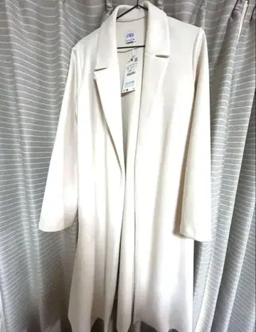 택 포함 미사용 ZARA 아이보리 롱 코트